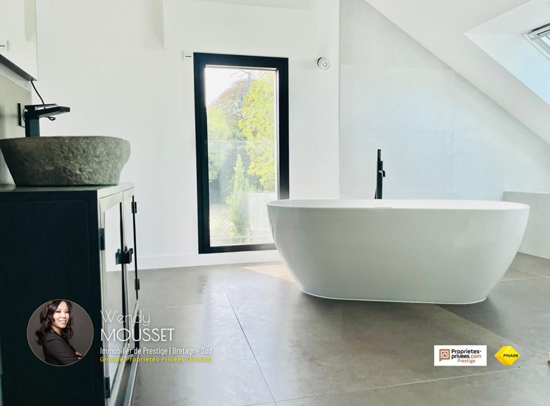 LA TRINITE-SUR-MER Splendide villa d'architecte avec jacuzzi à 400 m de la Rivière de Crac'h et 3 minutes du port 1
