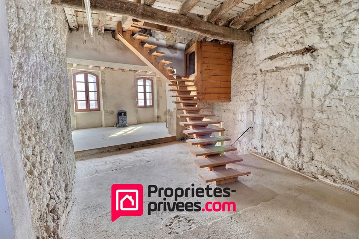 UZES Uzès 7km, Maison de village à restaurer 1