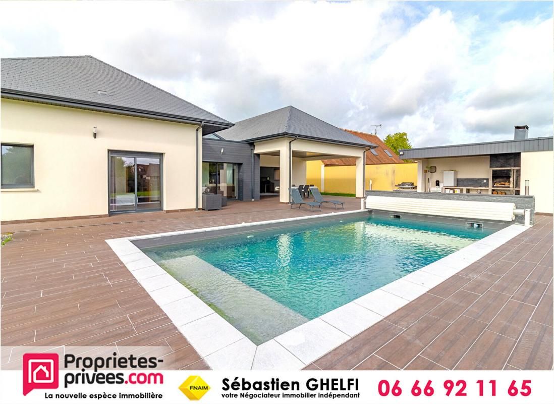 ROMORANTIN-LANTHENAY belle villa de plain-pied avec piscine- 4 chambres dont 1 suite-double garage 2