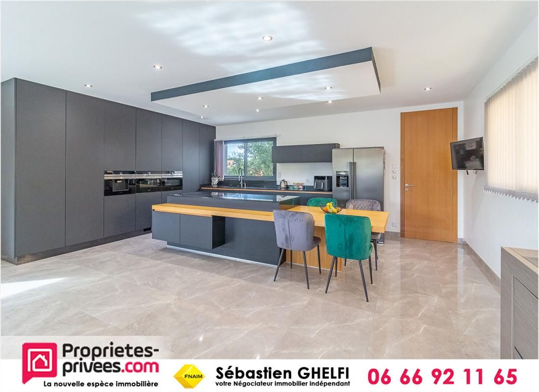 ROMORANTIN-LANTHENAY belle villa de plain-pied avec piscine- 4 chambres dont 1 suite-double garage 4