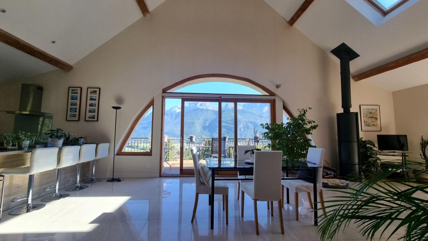 DOUSSARD Appartement Doussard 4 pièces duplex 132.61 m2 1