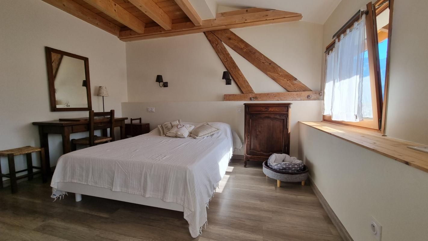DOUSSARD Appartement Doussard 4 pièces duplex 132.61 m2 4