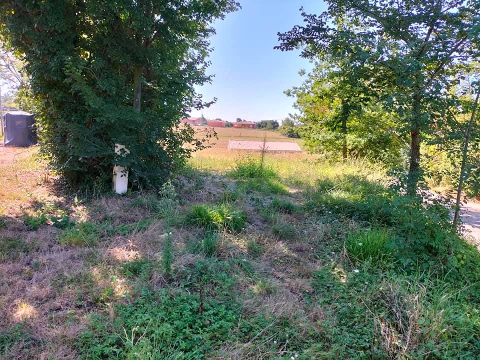 MAUVEZIN Terrain constructible Mauvezin(32120) 977m² 2