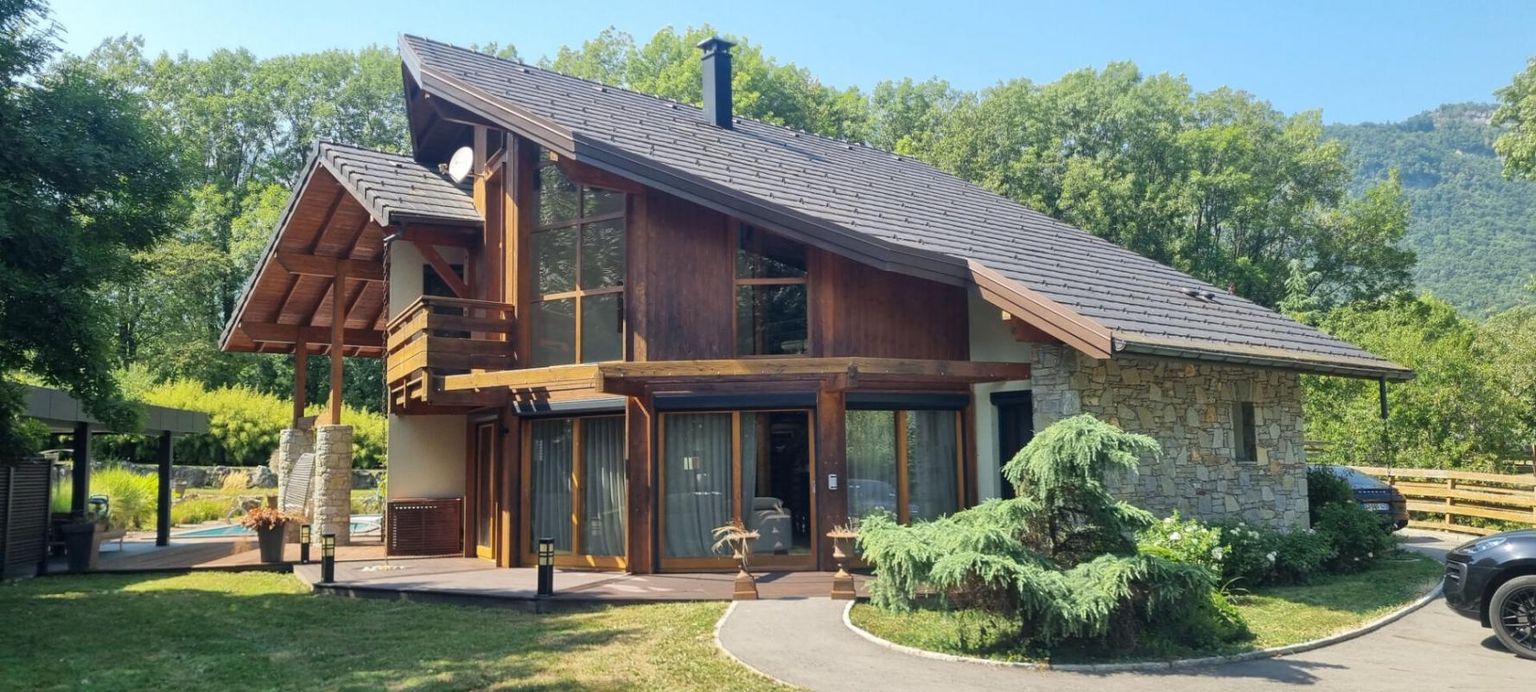 VERRENS-ARVEY Maison Verrens-Arvey 8 pièces 250 m2 2