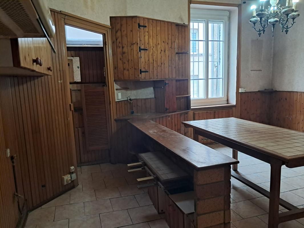 CHALON-SUR-SAONE Appartement  3 pièce(s) 51.49 m2 4