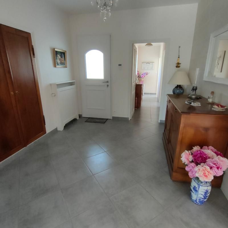 MORTAGNE-SUR-SEVRE Maison Mortagne sur Sevre 8 pièces 177 m2 2