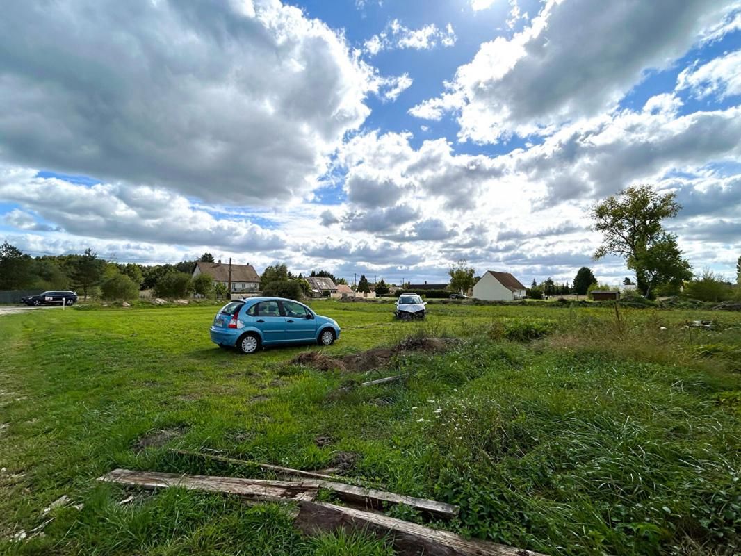 ROMORANTIN-LANTHENAY Terrain Romorantin Lanthenay 1003 m2 2