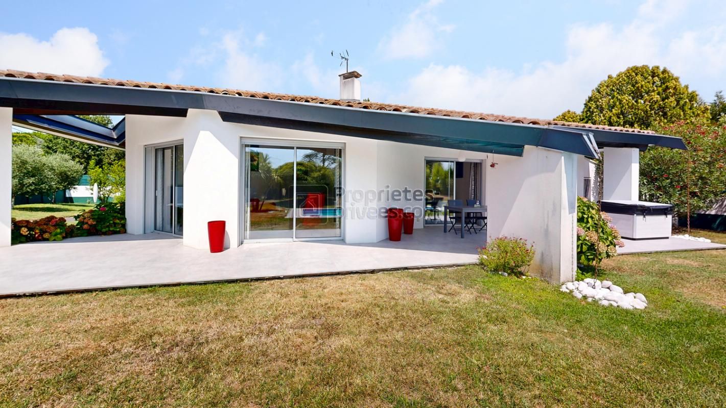FENOUILLET Maison contemporaine à Fenouillet 6 pièce(s) 196 m2 4