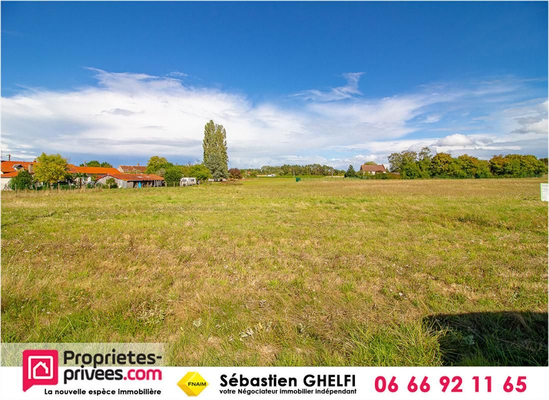 CONTRES Terrain secteur du Controis En Sologne 1050 m 2  façade de 29 m 1