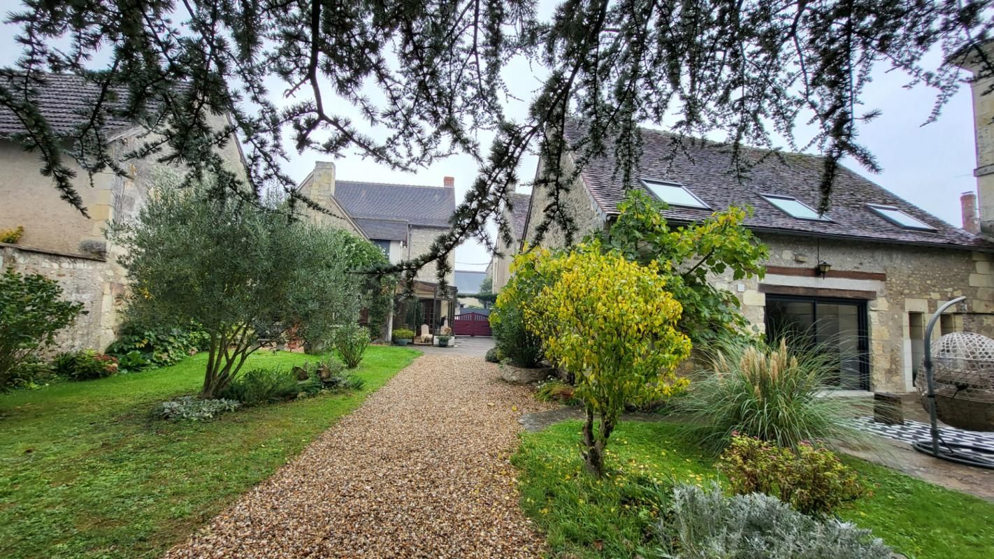 2 Maisons de pays 10 pièce(s) 260 m2 sur 1100 m² jardin clos
