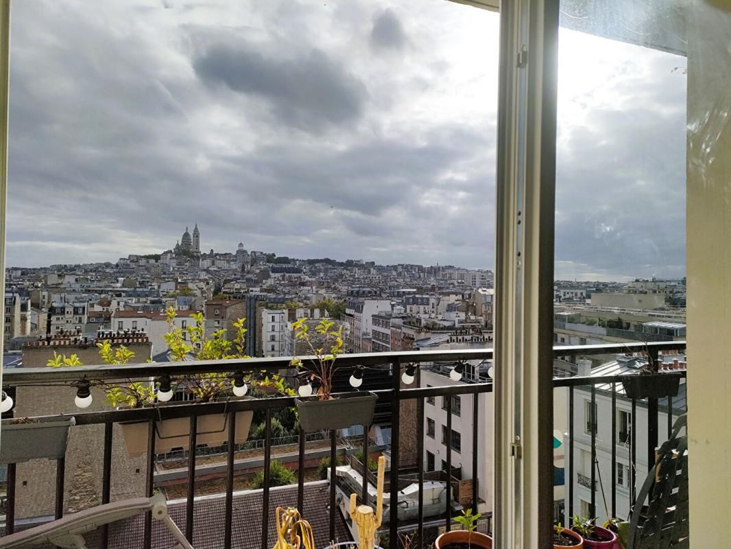 PARIS-18E-ARRONDISSEMENT 3 pièce(s)  lumineux avec balcon et vue dégagée 70 m2 2