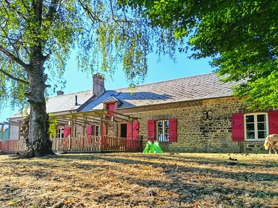 61390 BRULLEMAIL maison 140 m² plus maisonnette 50 m² sans travaux, terrain 28.284 m