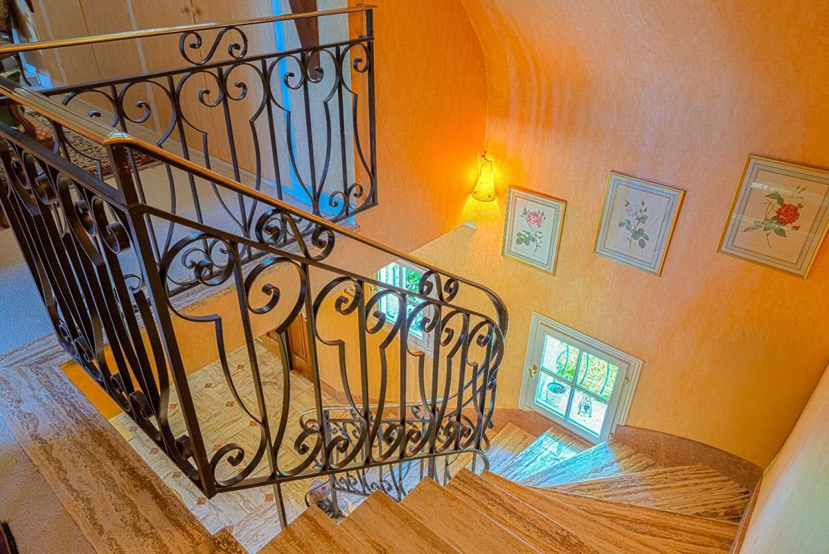 LIEUX UNIQUES ® - PROPRIÉTÉS PRIVÉES - PROPOSE SUPERBE PROPRIETE DE 1980 SUR 4000 M² DE TERRAIN ENTIEREMENT CLOS - GROUETS