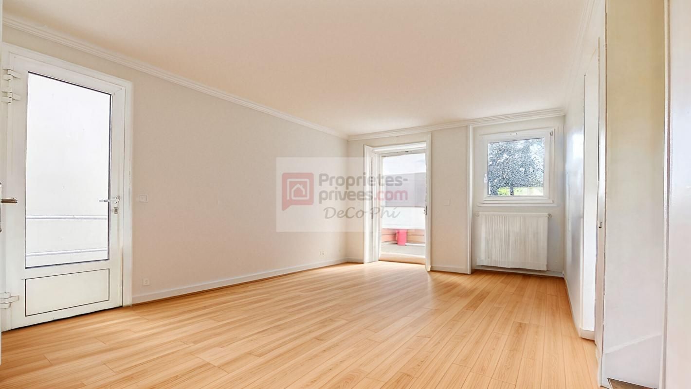 LE CHESNAY Maison  7 pièces  185 m2  Terrasse et jardin sud - Le Chesnay proche Versailles 3