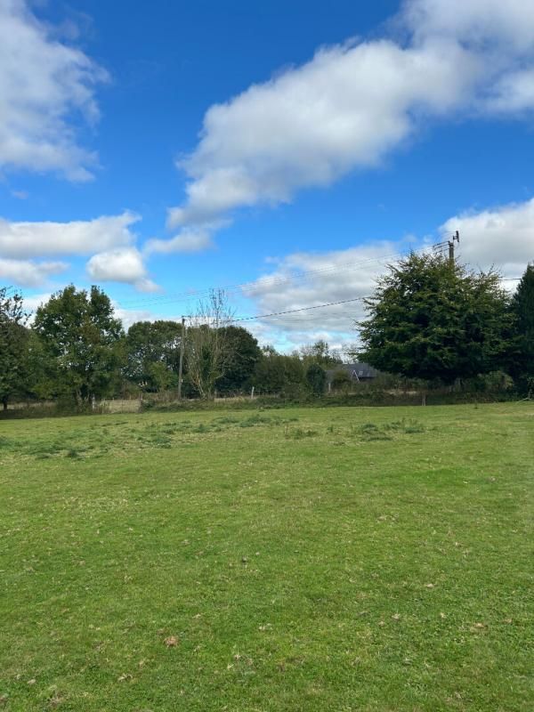 QUETTEVILLE 14130 Terrain à batir de 1250 m²  79 000 Euros 1