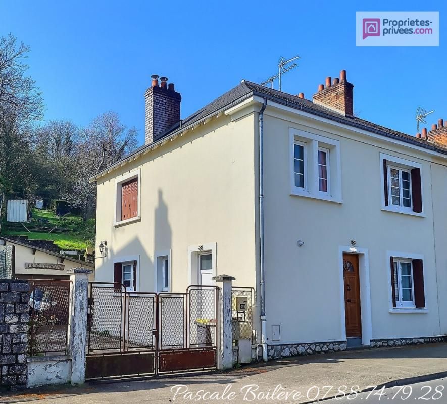 SAUMUR Maison en bord de Loire et proche centre ville - Saumur (49400) 1