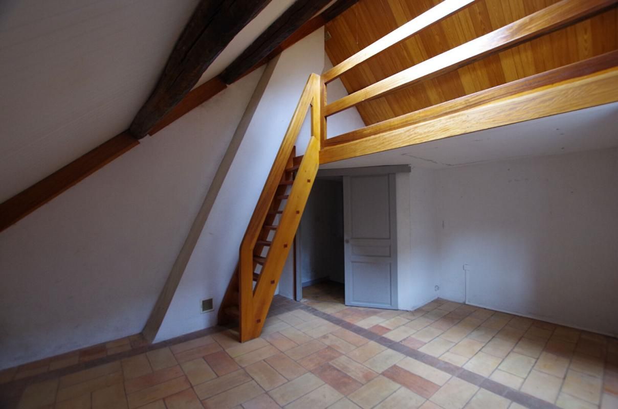CHATILLON-COLIGNY Maison Chatillon Coligny 4