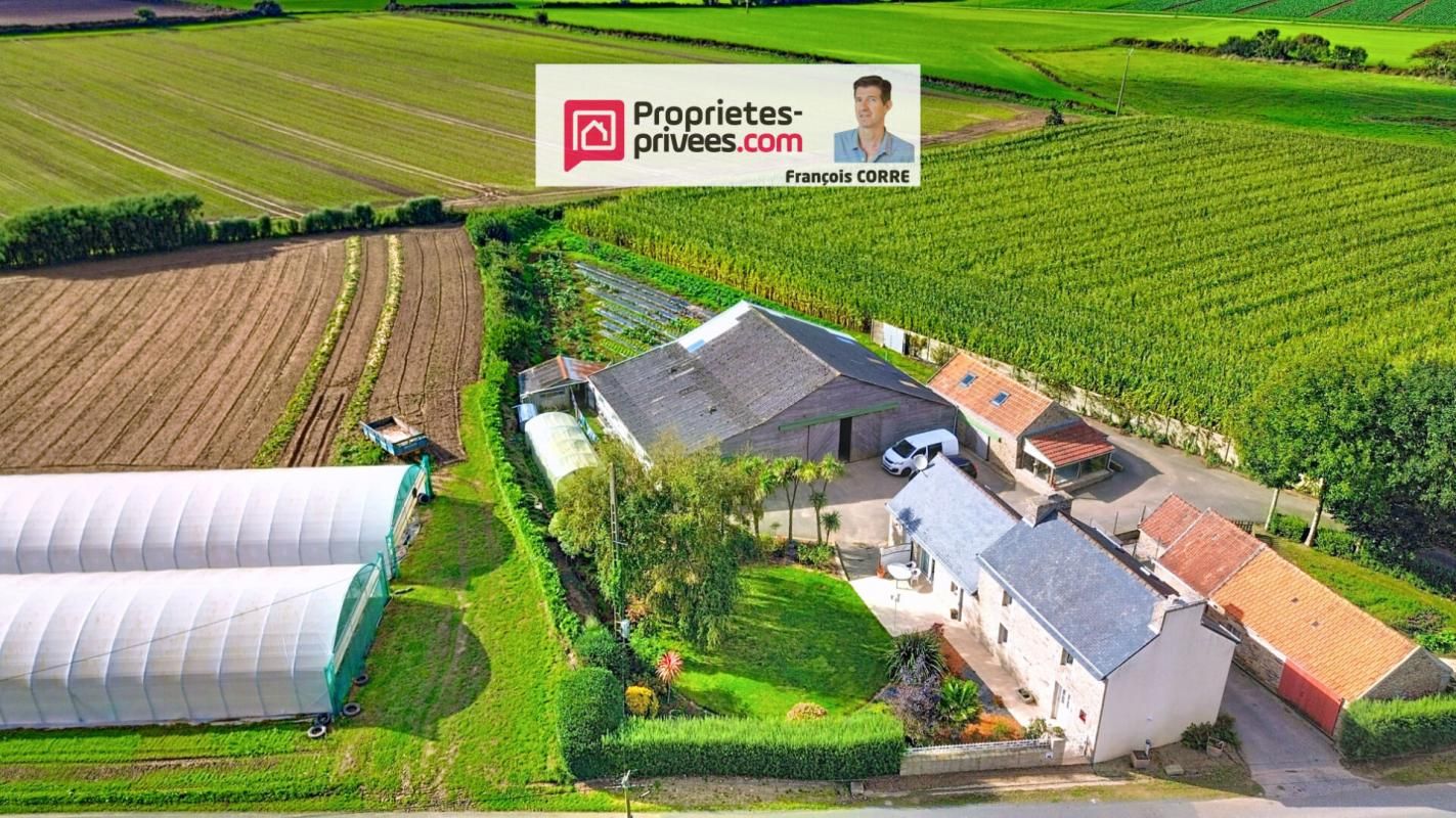 LANHOUARNEAU Maison, hangar 280m² et plusieurs dépendances 1
