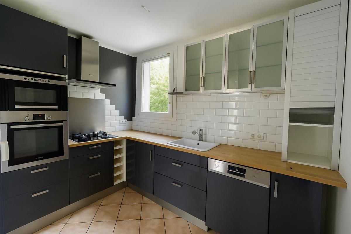 AUBAGNE Appartement T3/4 de 66 m² , résidence Groupe Provence à Aubagne 2