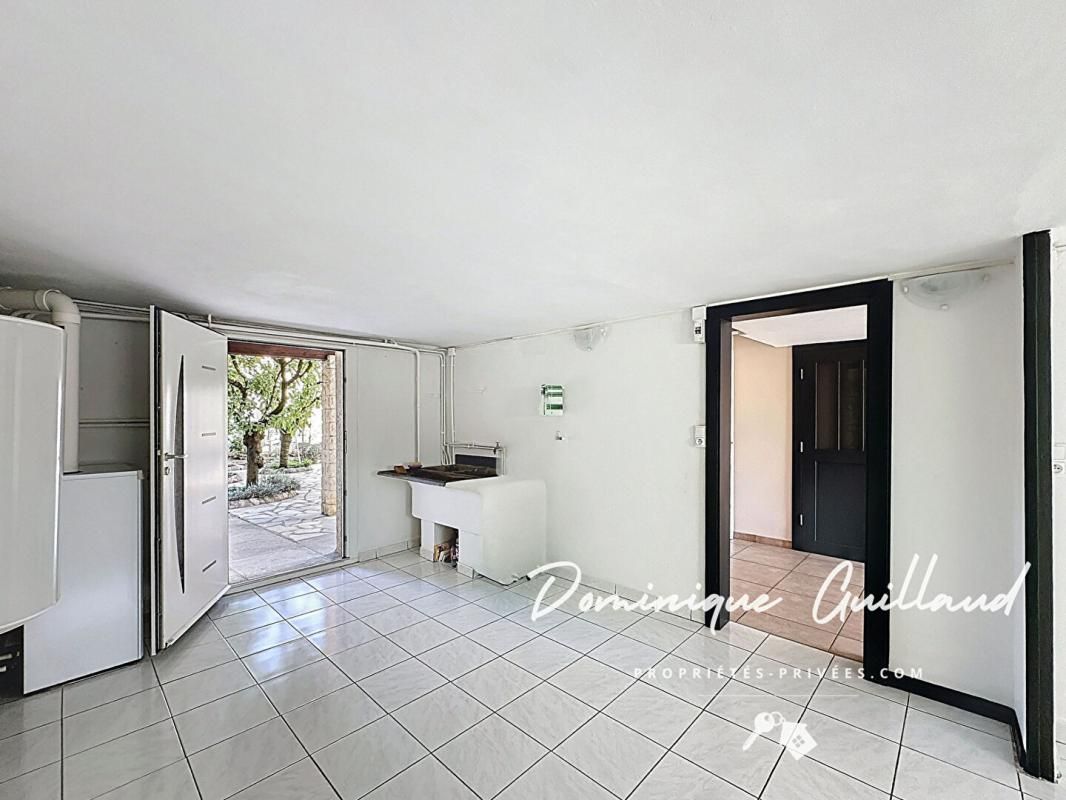 NIMES Maison -5 pièces-Nîmes (secteur Jean-Jaurès / place Séverine) 4