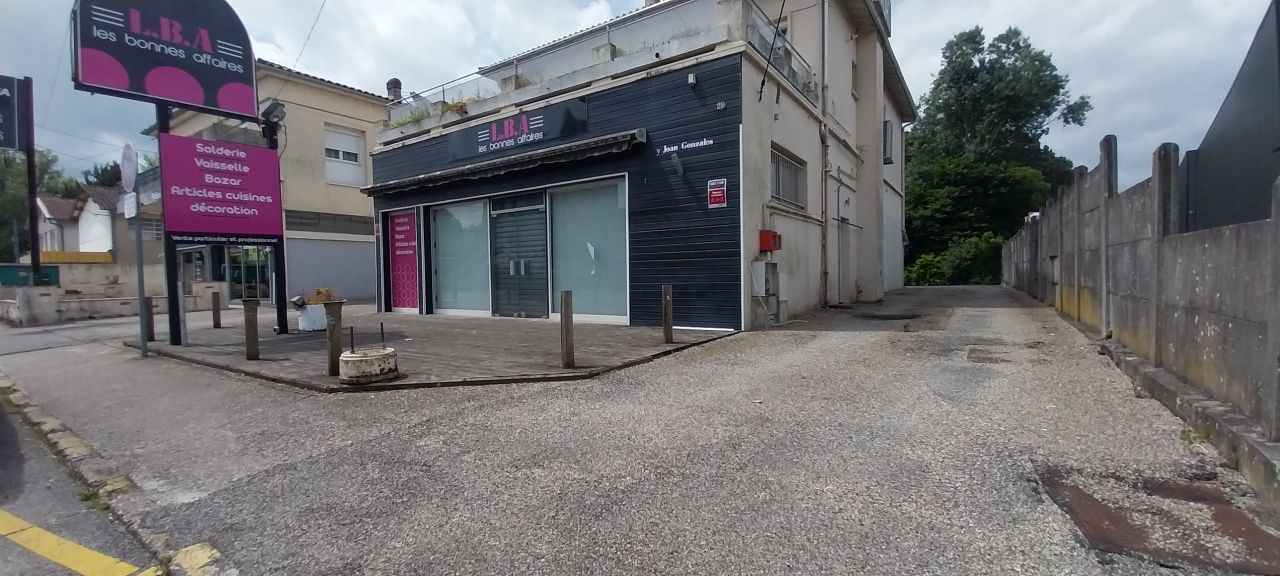 AGEN Agen 47000 immeuble 1 pièce(s) 175.28 m2 3