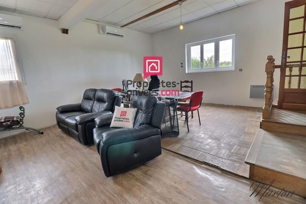 LE MESNIL-SUR-BULLES Le Mesnil sur Bulles Maison atypique 186 m² ? 1750m² de terrain 2