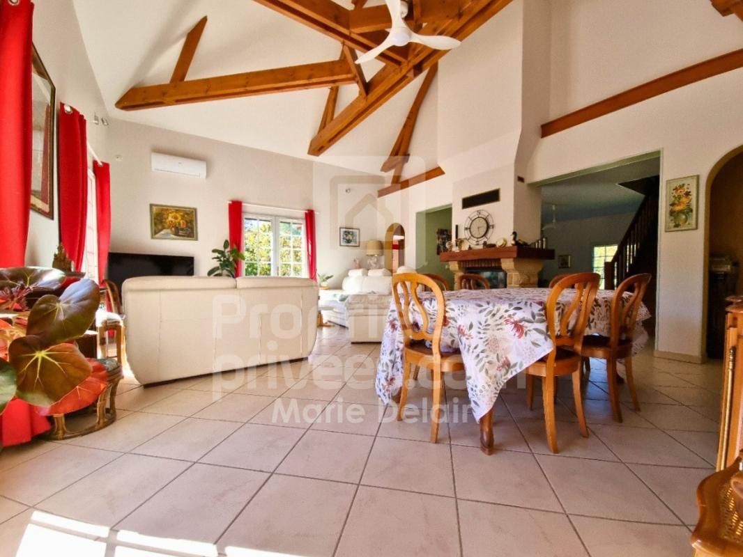 LERE Maison Lere 7 pièce(s) 188.04 m2 3