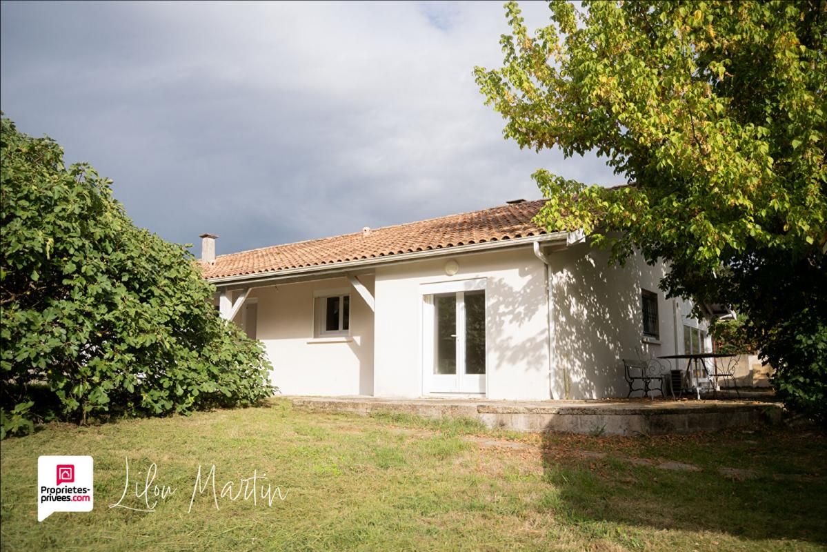 LA LANDE-DE-FRONSAC Maison et chalet - 146m2 - 6 pièces 1