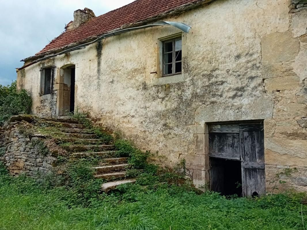 PARISOT Ferme  3 pièces 740m²  2 maisons, hangar 4