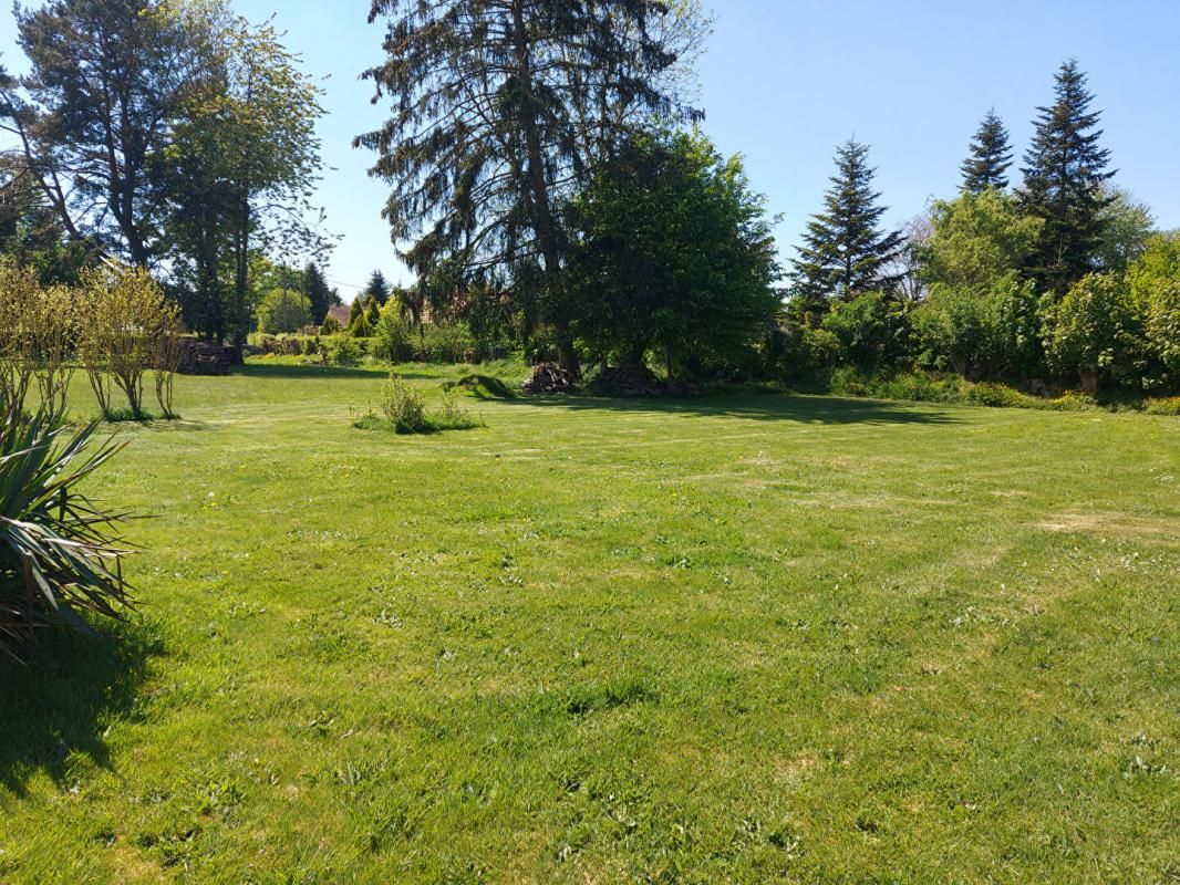 BOSC-BENARD-CRESCY Terrain à bâtir de 1300M² 1