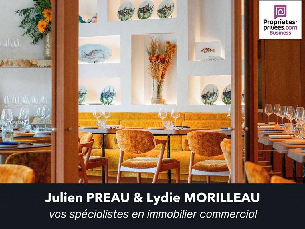 NANTES, ILE DE NANTES - CESSION DE BAIL, LOCAL COMMERCIAL 80 m² + 2 TERRASSES 40 PLACES - EMPLACEMENT N°1