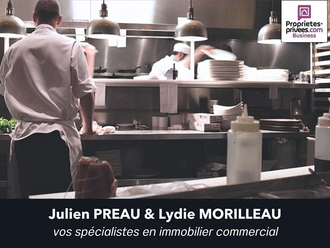 NANTES NANTES, ILE DE NANTES - CESSION DE BAIL, LOCAL COMMERCIAL 80 m² + 2 TERRASSES 40 PLACES - EMPLACEMENT N°1 3