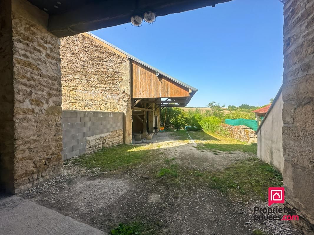 LUCY-LE-BOIS Maison Lucy Le Bois 6 pièce(s) 109 m2 2