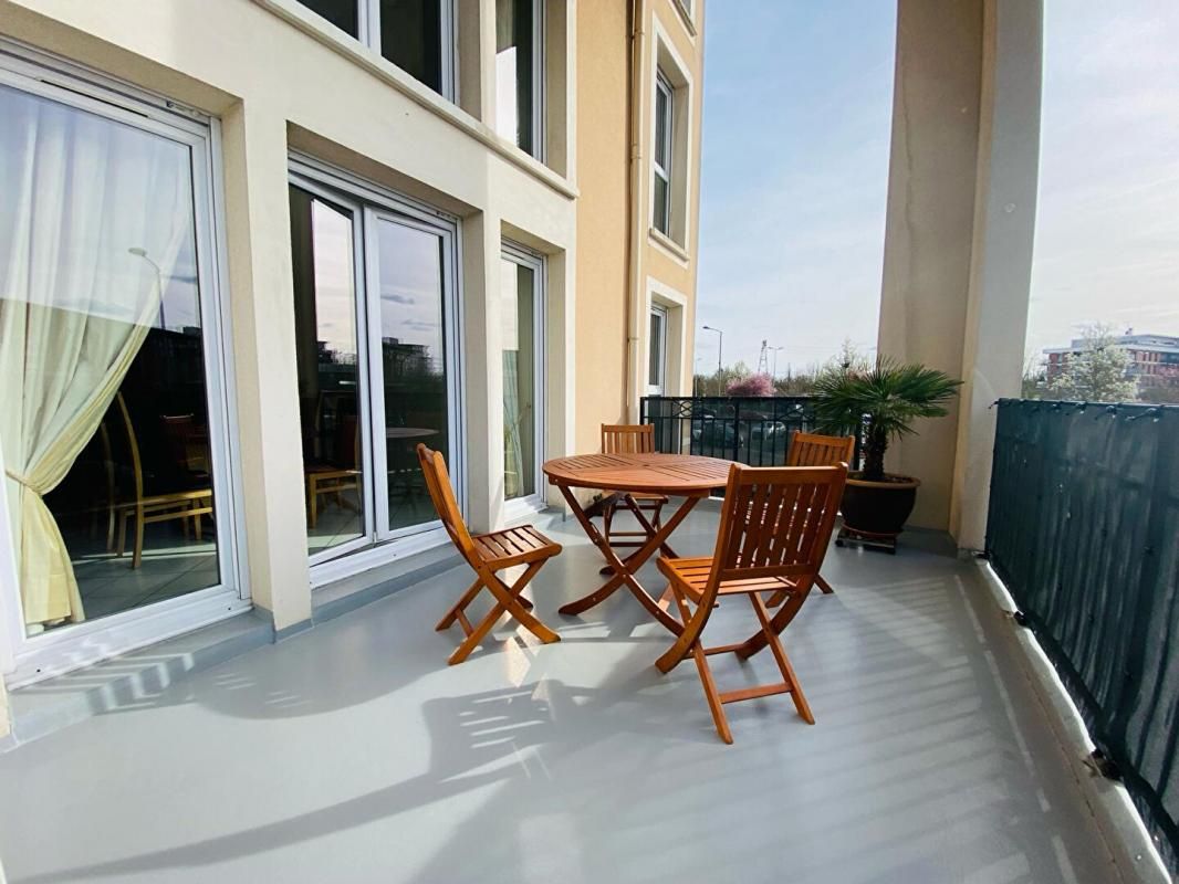 SAINT-OUEN-L'AUMONE BIEN RARE : Duplex lumineux comme une maison, sans les contraintes ! 4