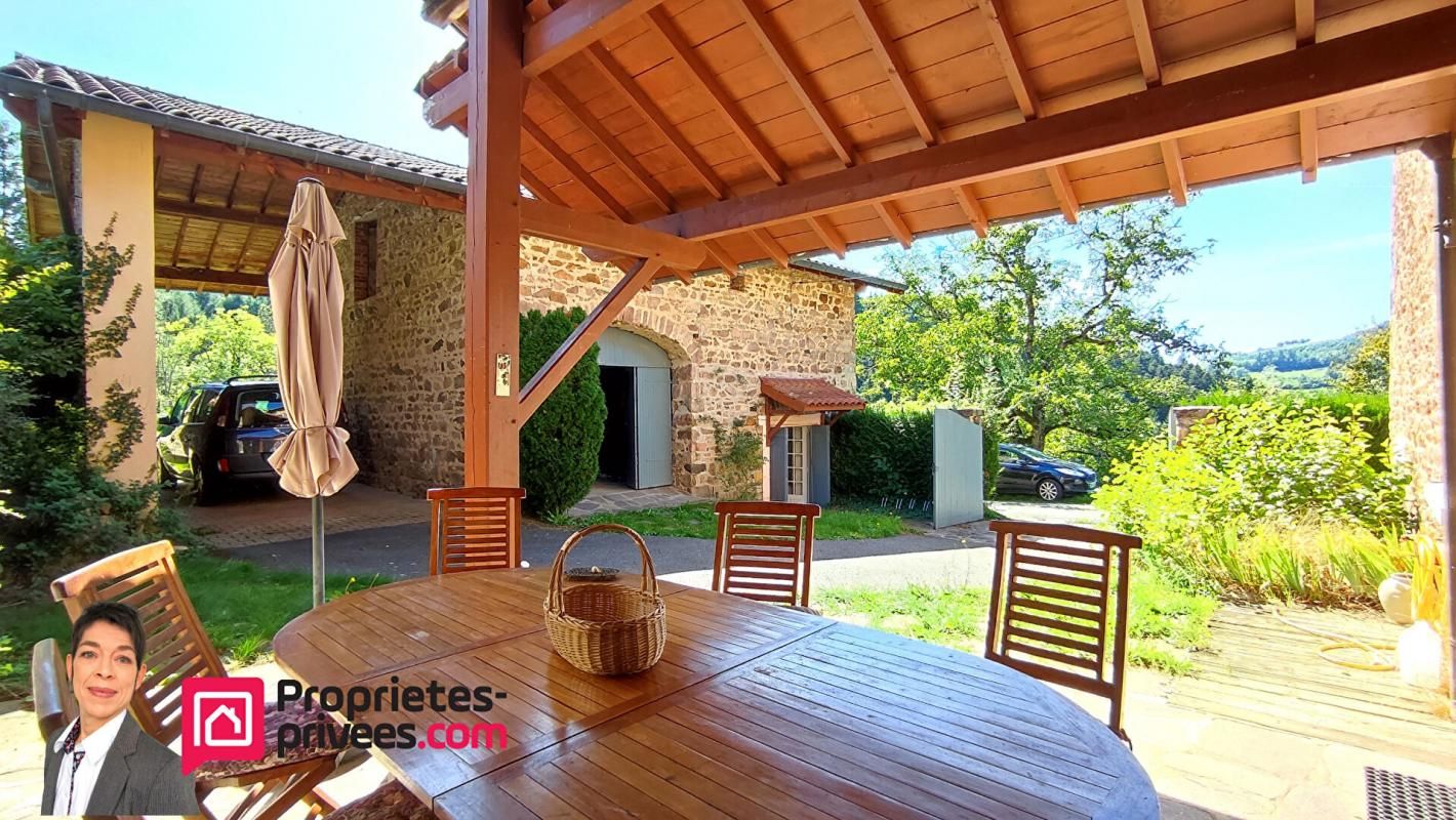 CUBLIZE SAINT VINCENT DE REINS (69240) Maison en pierre 150 m²,  4 chambres, dépendance,  terrain , piscine 2