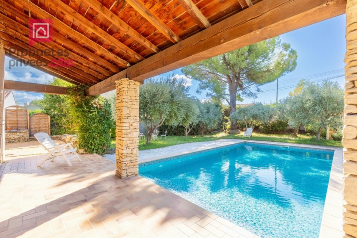 CARPENTRAS Maison Carpentras 6 pièce(s) 137 m2 sur un terrain de 770 m2 avec piscine 2