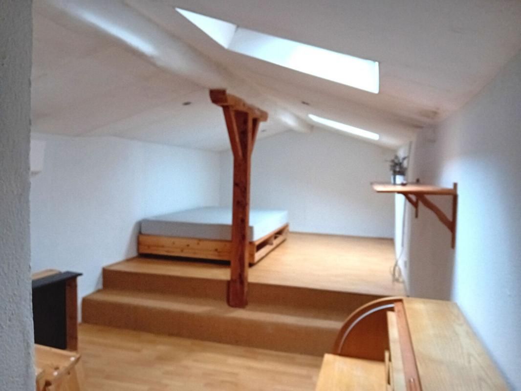 SAINT-BEAUZILE Maison 6 pièces 106m² piscine 3