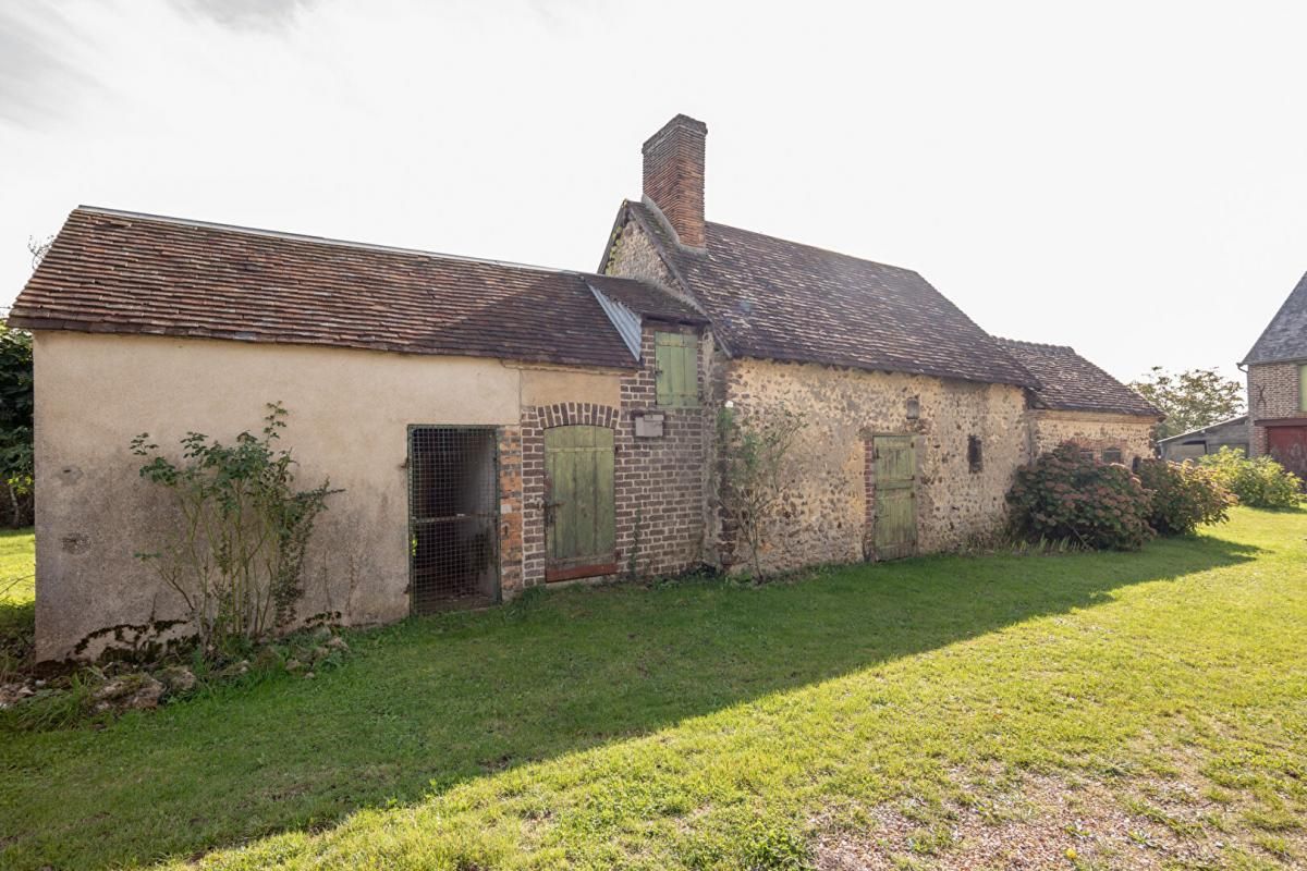 CHOUE LIEUX UNIQUES ® - PROPRIÉTÉS PRIVÉES PROPOSE ANCIENNE FERMETTE RESTAURÉE 215 M² AVEC 6415 M² SUR CHOUE (41) 4