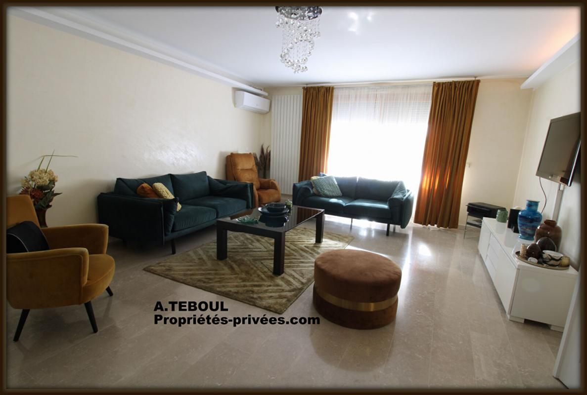VILLEURBANNE APPARTEMENT T5 DE 122M² SUR VILLEURBANNE GRATTE CIEL (PARC DU CENTRE) AVEC BALCON A VIVRE DE 12M² 4