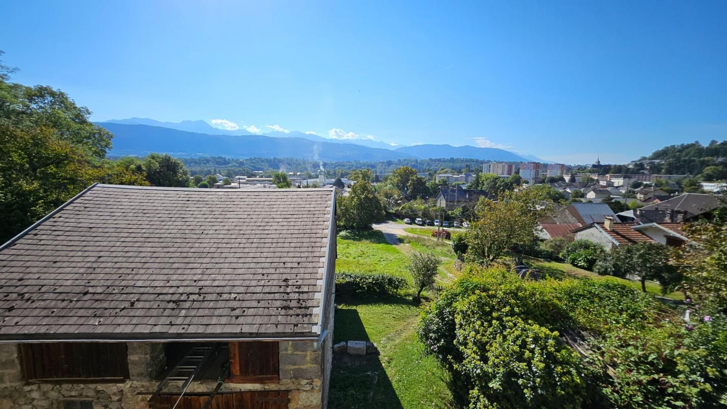 ARBIN Maison de Village 5P 114 m² ARBIN (73800) 2
