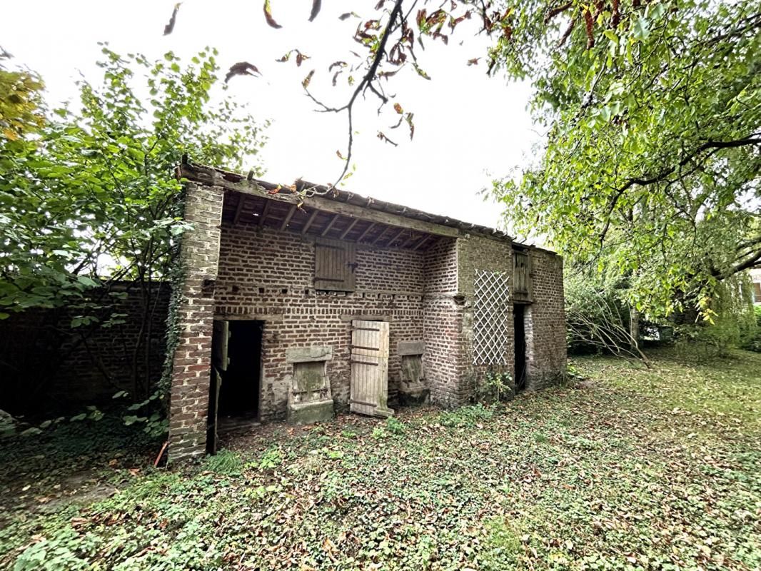 MONCEAU-LES-LEUPS Maison  5 pièce(s) 165 m2 3