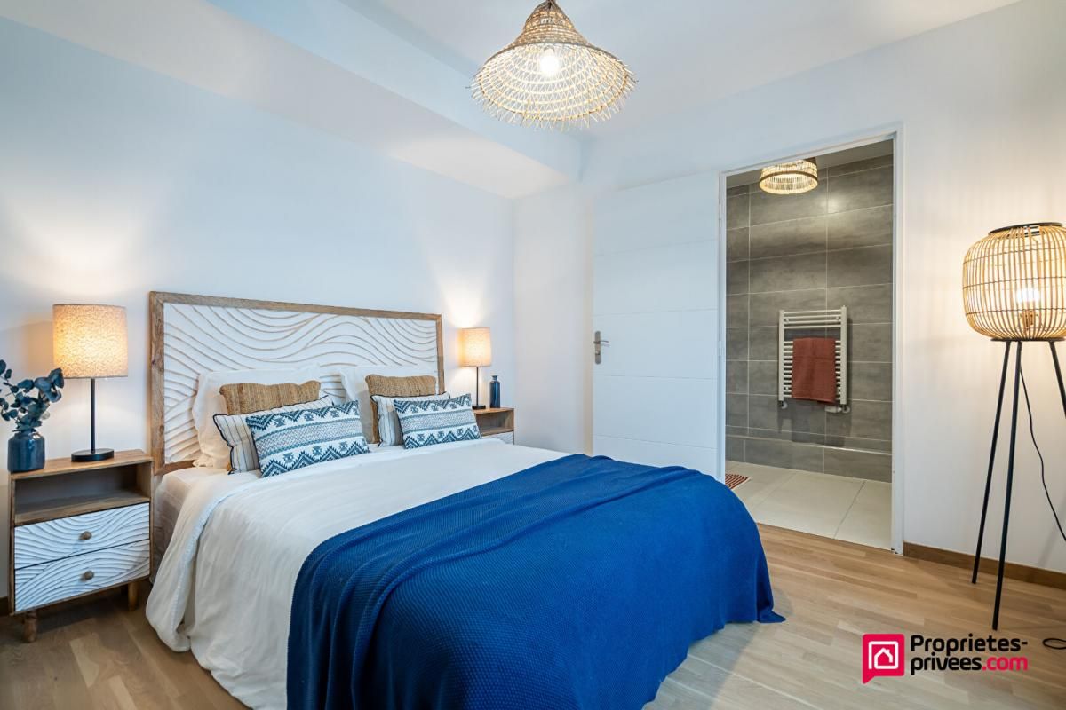 LYON-9E-ARRONDISSEMENT T5, 104m² avec terrasse de 38m², dernier étage , place Dumas de Loire 4