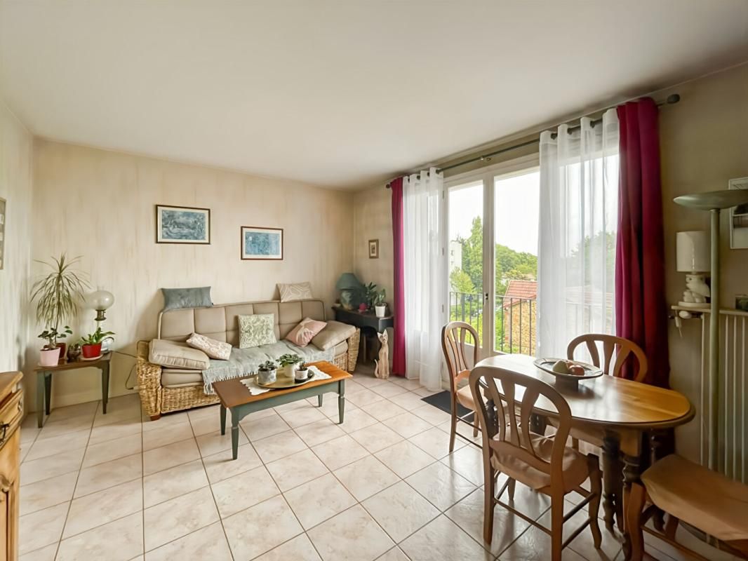 Appartement 2 pièces lumineux avec vue dégagée