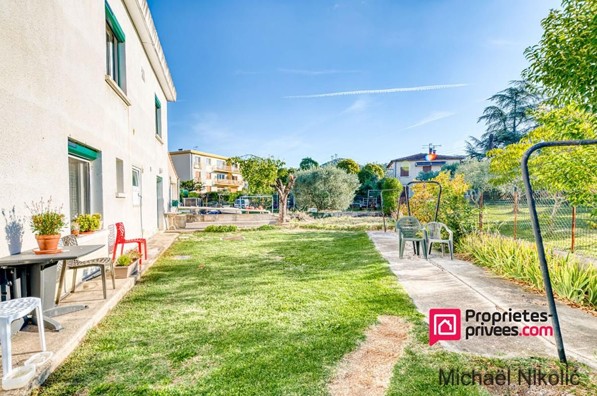 ORAISON Belle Maison familiale avec dépendances Oraison centre ville 4