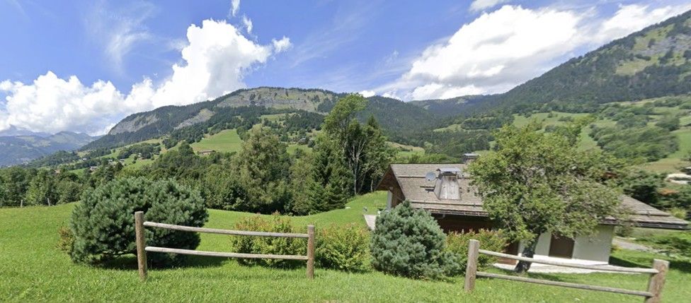 MEGEVE Proche MEGEVE - CHALET RÉCENT AVEC VUE MONT CHARVIN - VENTE A TERME 9 ANS (option 6 ans) - PRAZ-SUR-ARLY (Haute-Savoie) 4