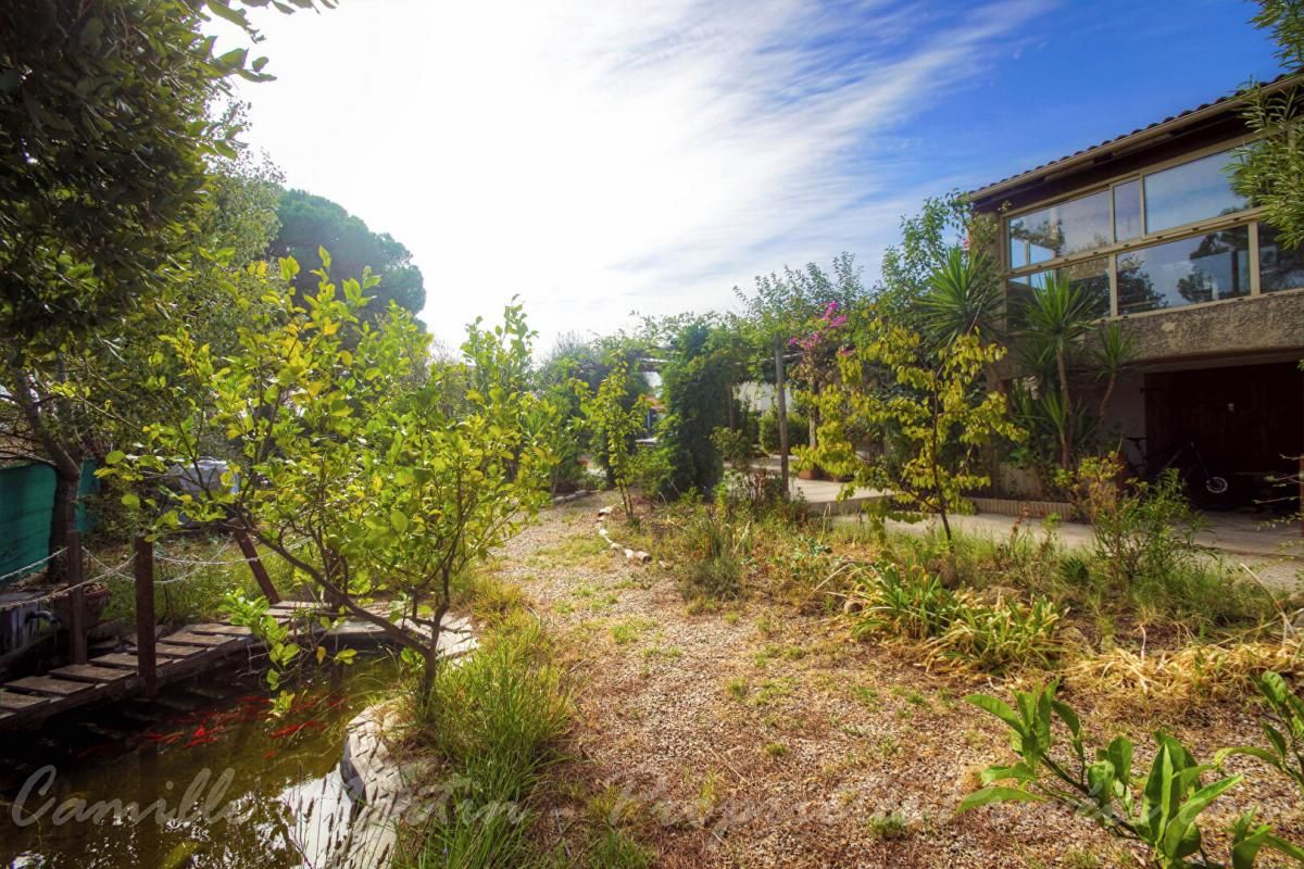 PUGET-SUR-ARGENS Maison Puget Sur Argens 7 pièce(s) 150 m2 1