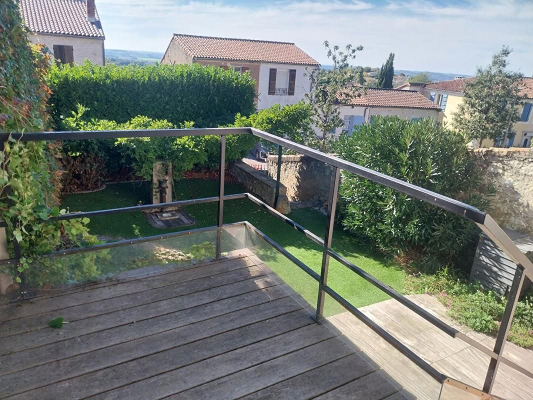 LAPLUME LAPLUME 47310 Maison pierre 9 pièce(s) 287.65 m2 3