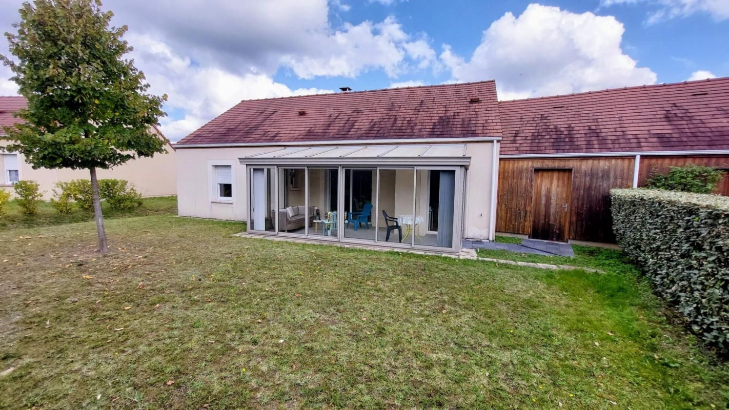 BRACIEUX Maison de plain-pied 3 pièces 78 m2 1