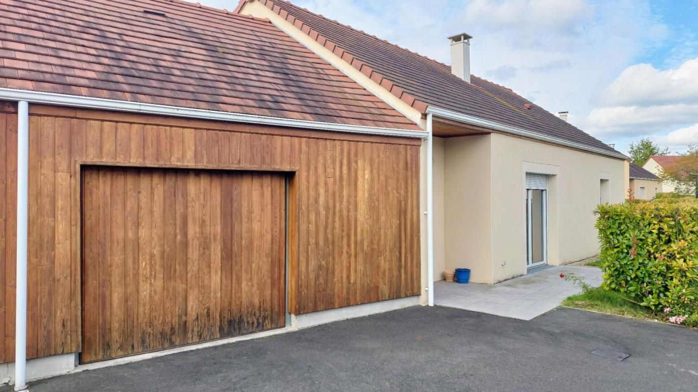 BRACIEUX Maison de plain-pied 3 pièces 78 m2 2