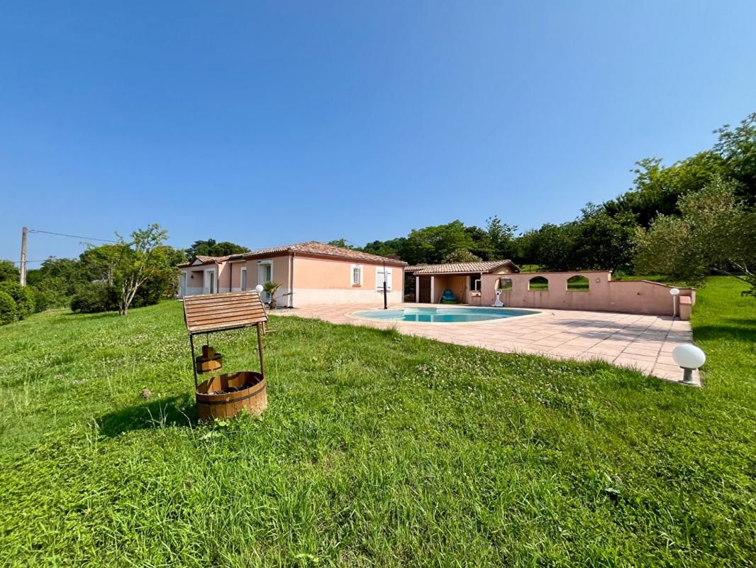 PUJOLS Maison T5 de 162 m² - Pujols 1
